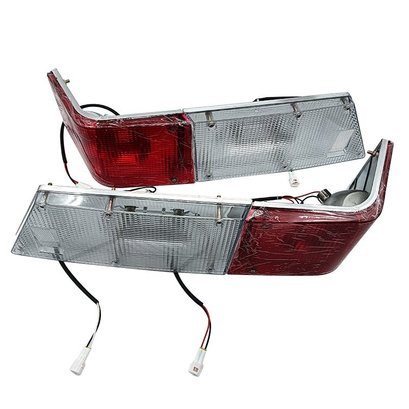24V 25W Lamp Assembly 2456U104F3 2456U105F4 2456U105F3 2456U104F4 for Kobelco sk100 sk120 sk130 sk200 sk210 sk220 sk250 sk300 - Fab Heavy Parts