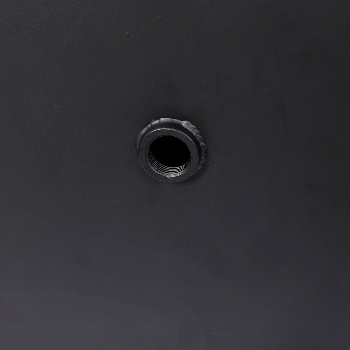 25 Gallon 12 Gauge Steel Hydraulic Fluid Reservoir Tank with Inlet 2' FNPT and Outlet 1 - 1/4' FNPT Side Vertical - Mount With Temp and Sight Gauge - Fab Heavy Parts