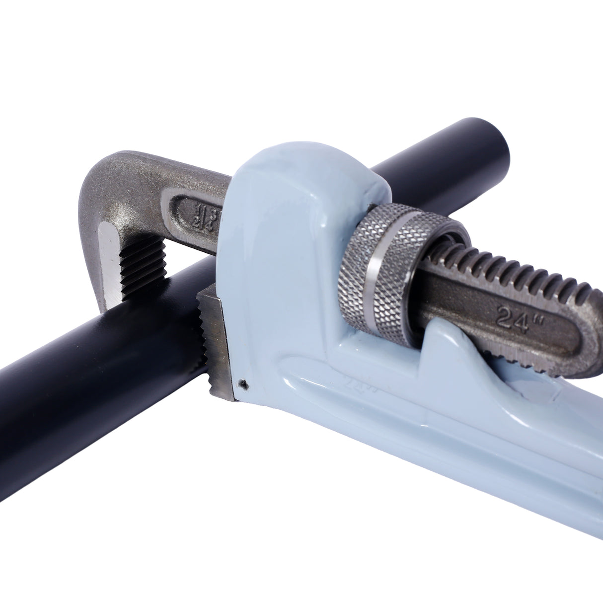 24 inch Aluminum Straight Pipe Wrench Heavy Duty Plumbers Easy to Carry Hangable Design