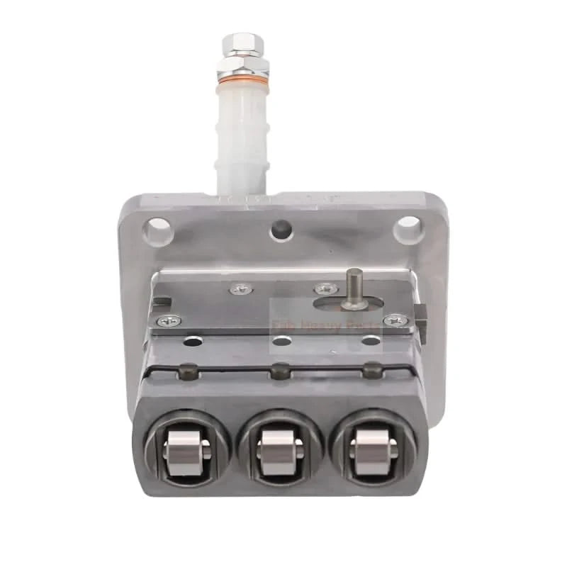 New Fuel Injection Pump 16032-51010 for Kubota Engine D905 D1005 D1105 D1305