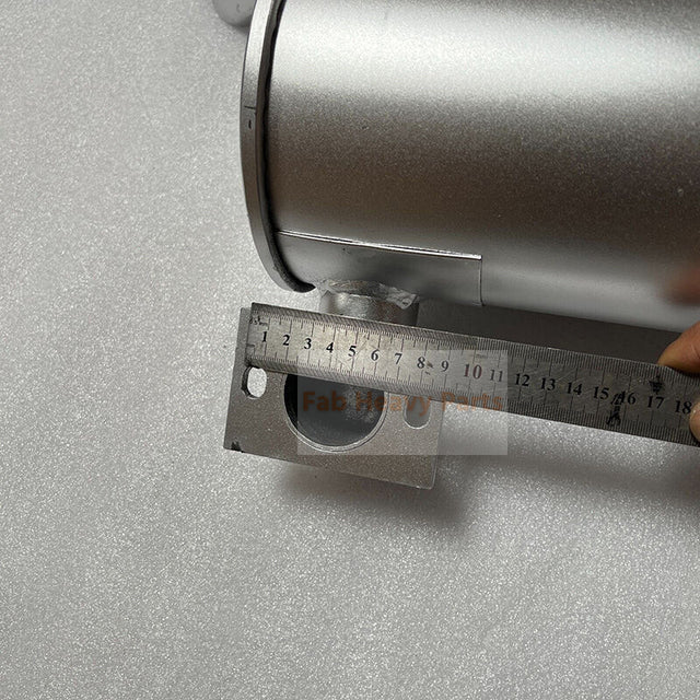 Äänenvaimennin KT1G390-1211-0 Sopii Komatsu Enginelle S4D87E-1-CH Kaivinkone PC56-7 PC70-8 PC90-8