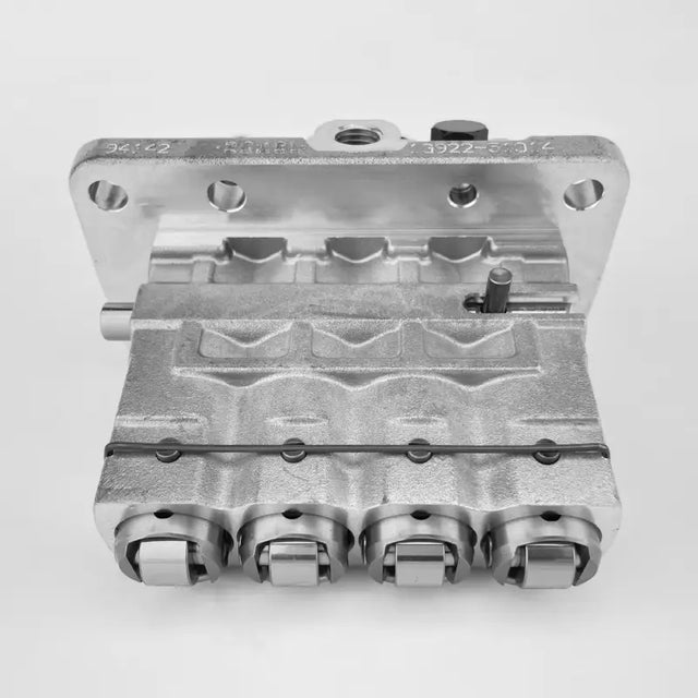 Bomba de inyección de combustible 7019022 para Kubota V2003 El motor se adapta a Bobcat 773 S185 BL470 BL475 BL570