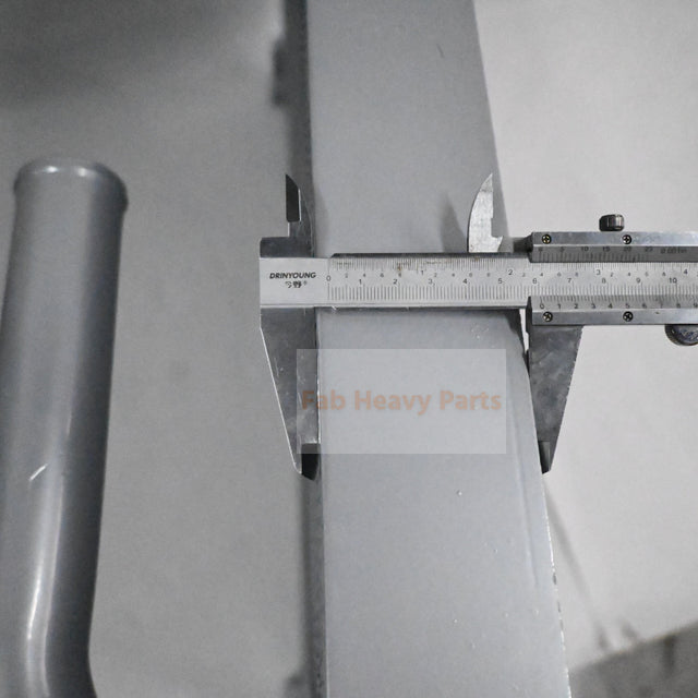 Chłodnica oleju hydraulicznego 4380050 do koparki Hitachi EX220-5 EX230-5 EX270-5 EX280-5 EX220LC-5 EX230LC-5 EX270LC-5