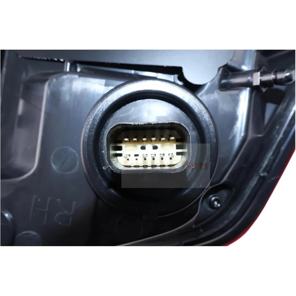LH & RH LED Tail Light With Blind Detection 68262532AH 68262533AH Fits for Dodge Ram Pickup Truck 1500 2019 - 2022 - Fab Heavy Parts