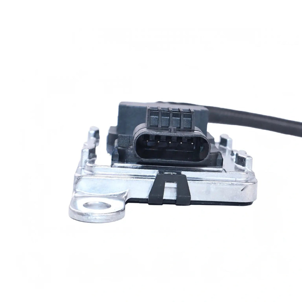 Oxygen Sensor NOX Sensor A0009058011 for Mercedes Benz Sprinter 2500 3500 A - CLASS (W177) C - Class (W205) E - Class (W213) DES CLS GLE - Fab Heavy Parts