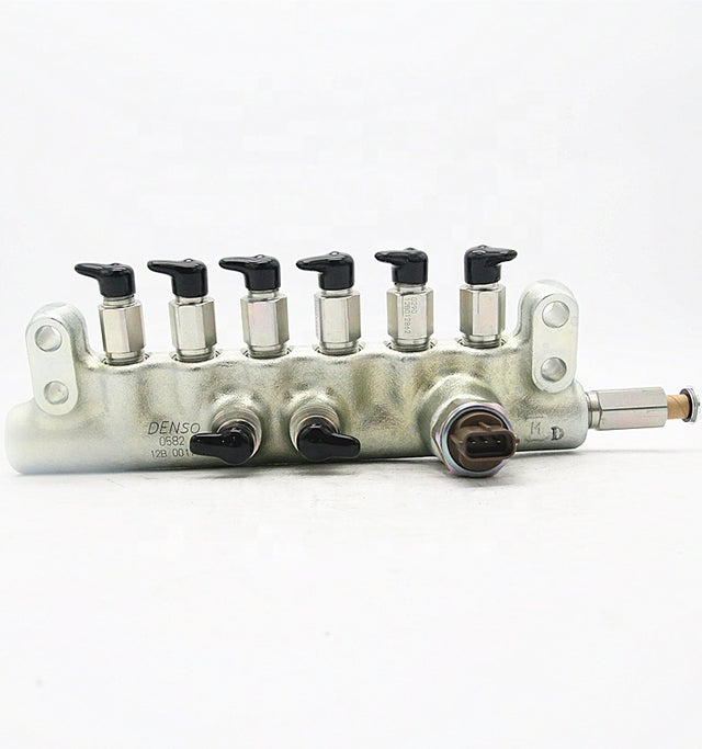 Moteur ISUZU 6WG1 Pompe d'injection de carburant Rail commun 8-97603121-1 8976031211 8976031212, correspond à Hitachi ZX450-3 ZX470-3 ZX650-3 ZX850-3