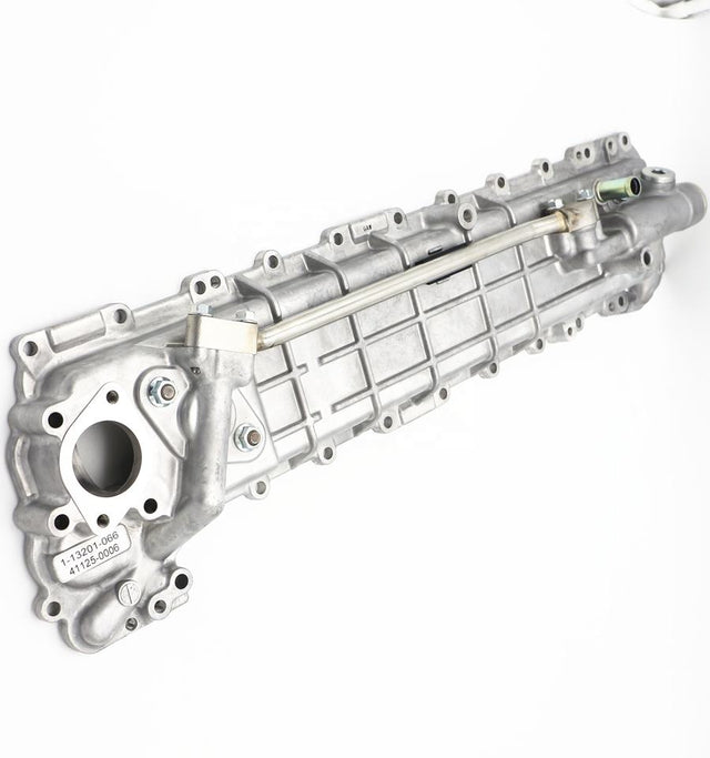 New Genuine Isuzu 6HK1 Engine Oil Cooler Assembly 1-13201066-2 1132010662