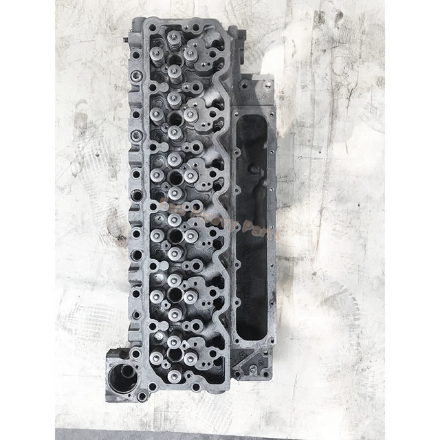 Les cultures nues nus pour le moteur Komatsu 6d107 Hyundai Excavator R210LC7A R210LC9