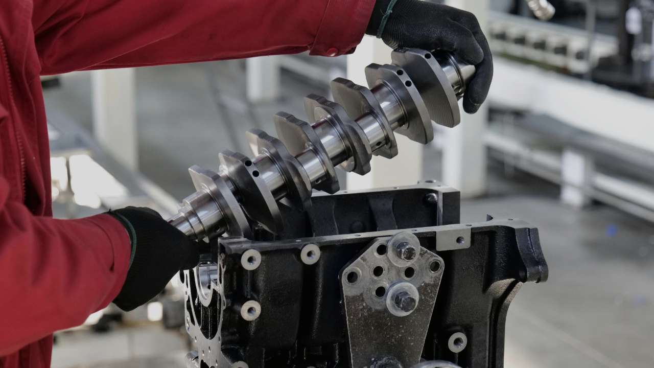 Understanding the Distinction Between Camshafts and Crankshafts