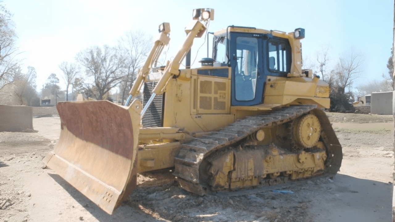 Caterpillar D6T Crawler Tractor Data - Fab Heavy Parts