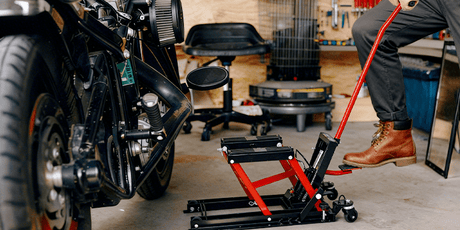 Hydraulic Motorcycle Hoist: Guide to Choosing and Using the Right Lift - Fab Heavy Parts