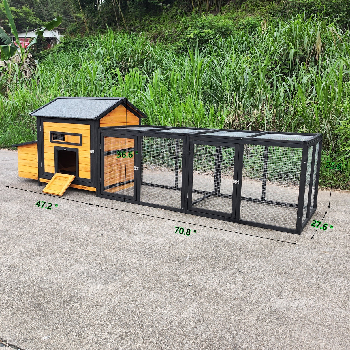 118" Large Wooden Chicken Coop with Nesting Box Leak - Proof Pull - Out Tray Asphalt Roof & Free - Range Doors - Fab Heavy Parts