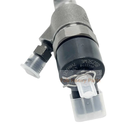 1pcs injecteur de carburant 0445110457 5801470098 Ajustement pour le boîtier New Holland SR220 SV250 T4 T5