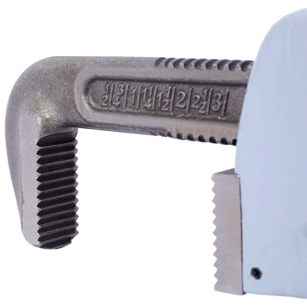 24 inch Aluminum Straight Pipe Wrench Heavy Duty Plumbers Easy to Carry Hangable Design - Fab Heavy Parts