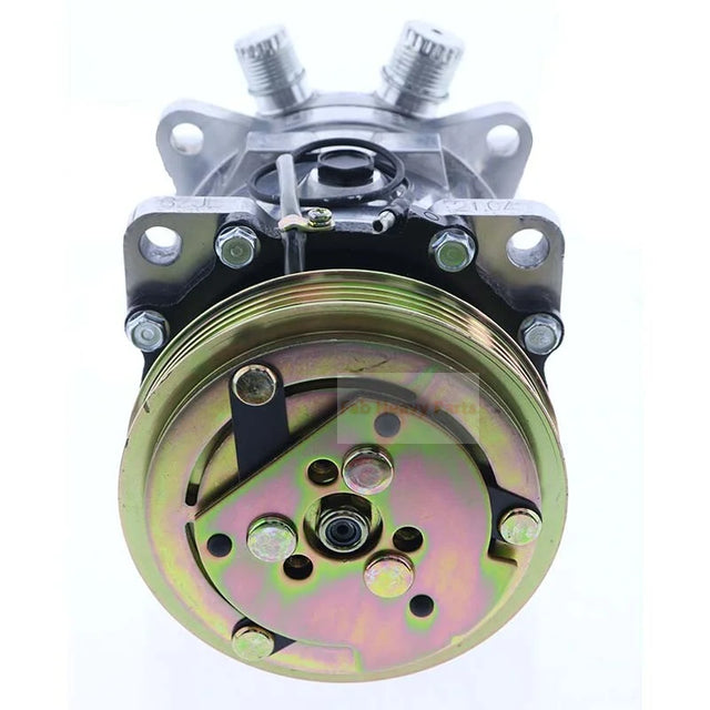 A/C Compressor 84322107 Fits for New Holland Fits CASE IH Skid Steer Loader 420 430 435 440 445 450 465