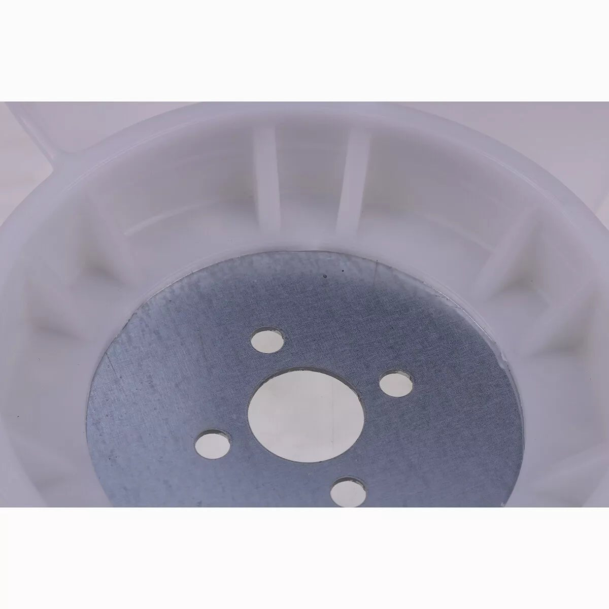 Cooling Fan 145306730 for Perkins 403D - 15 404D - 22 New Holland L160 L170 L213 - Fab Heavy Parts