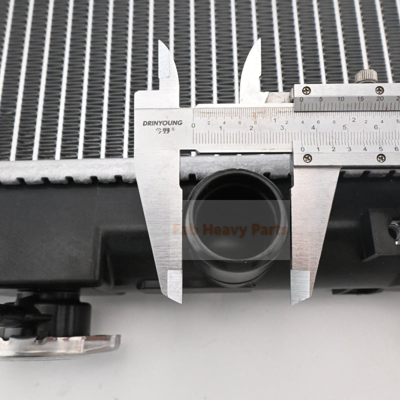Hitachi Excavator ZX50U ZX50U-2 ZX50UNA ZX55UR ZX55UR-HHE R Hydraulijäähdyttimen ydinkokoonpano 4434315
