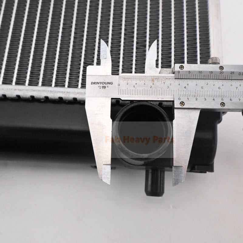 Hitachi Excavator ZX50U ZX50U-2 ZX50UNA ZX55UR ZX55UR-HHE R Hydraulijäähdyttimen ydinkokoonpano 4434315