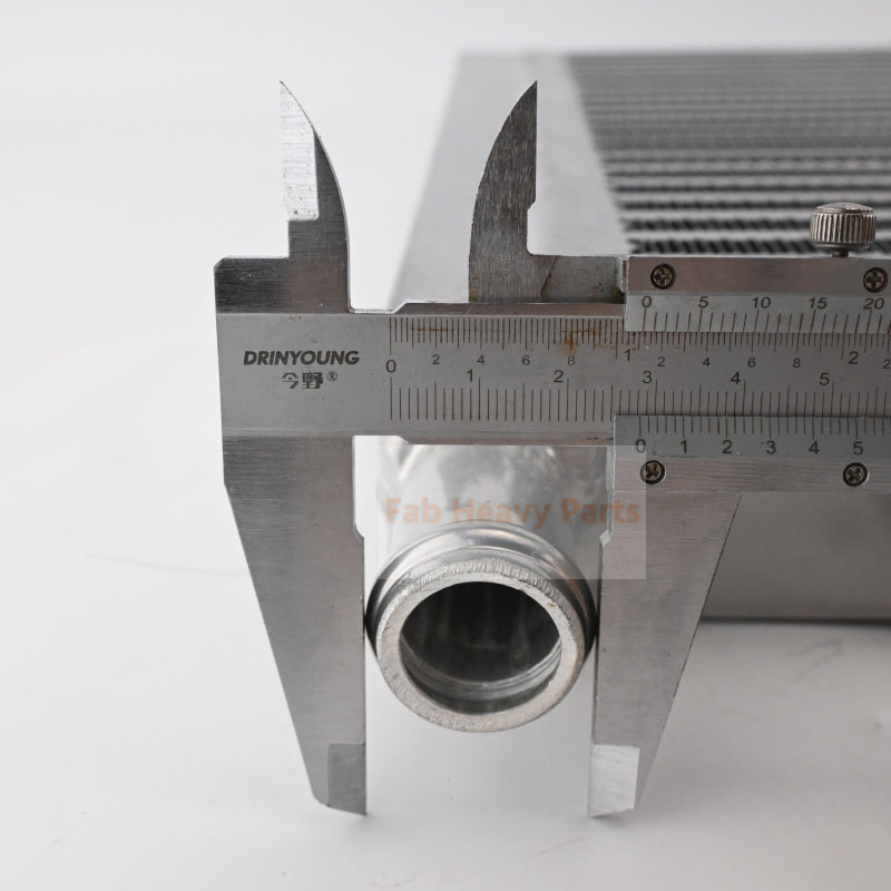 For Hitachi ExcavatorZX40U-2 ZX50U-2 ZX55UR-2 ZX55UR-3 Hydraulic Oil Cooler 4631388