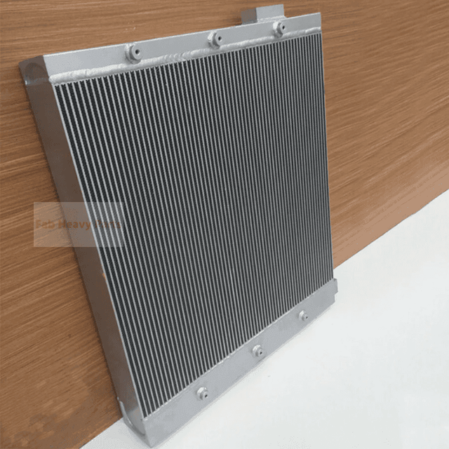 コマツブルドーザーD455A-1油圧オイルクーラー198-03-15112に適合