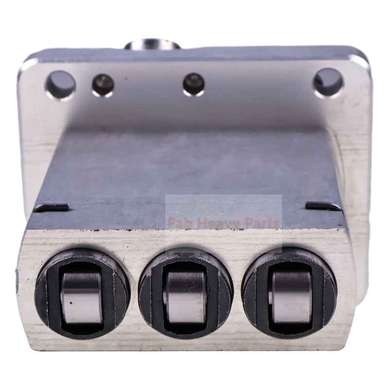 Pompe à injection de carburant 16030-51010 Fit pour Kubota Engine 05 Series D905 D1005 D1105 D1305