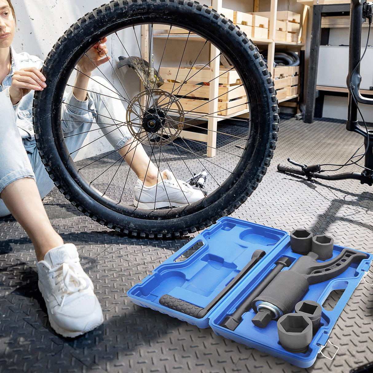 Heavy Duty Torque Multiplier Wrench Set Amplifier Lug Nut Remover 1:64 Labor Saving with Carrying Case - Fab Heavy Parts