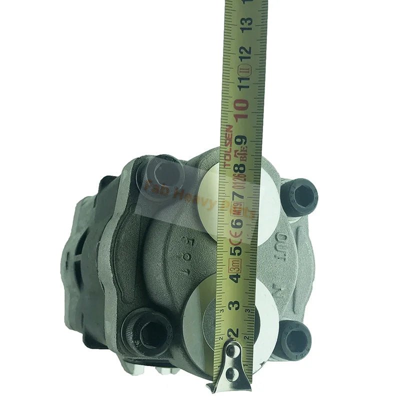 Hydraulic Pump 3C001 - 82203 for Kubota Tractor M6060 M7040 M7060 M8540 M5660 - Fab Heavy Parts