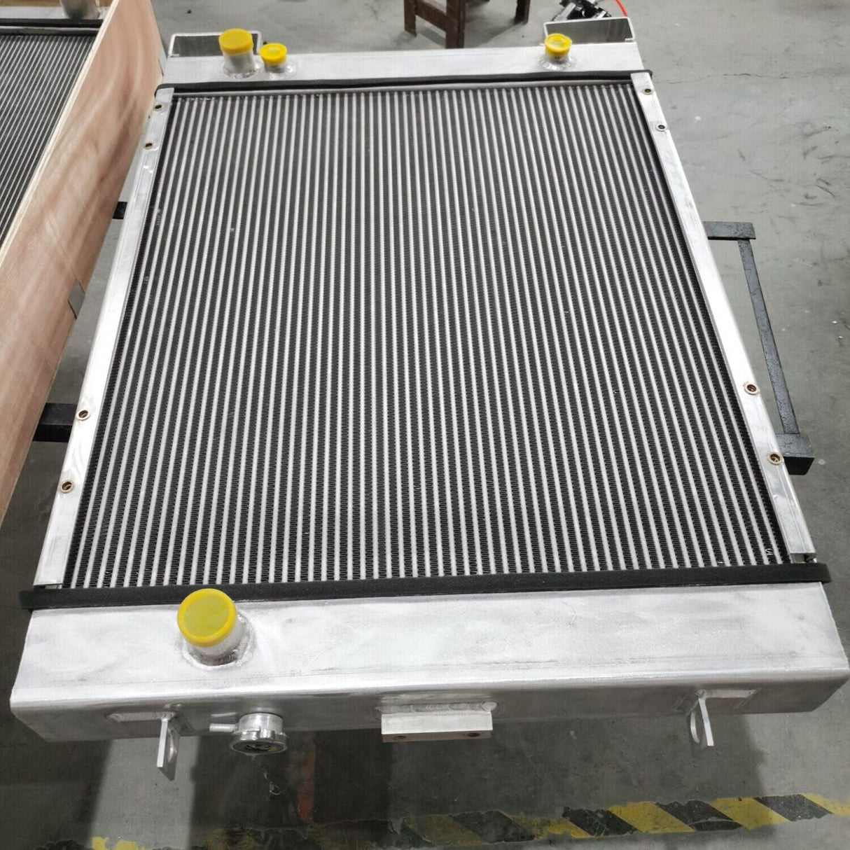 Hydraulic Radiator 134 - 03 - 61112 Fits for Komatsu D61EX - 12 D61PX - 12 Bulldozers - Fab Heavy Parts