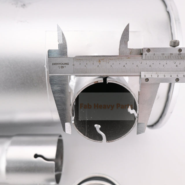 Muffler 395491A1 se ajusta para el excavador de casos CX130 CX160