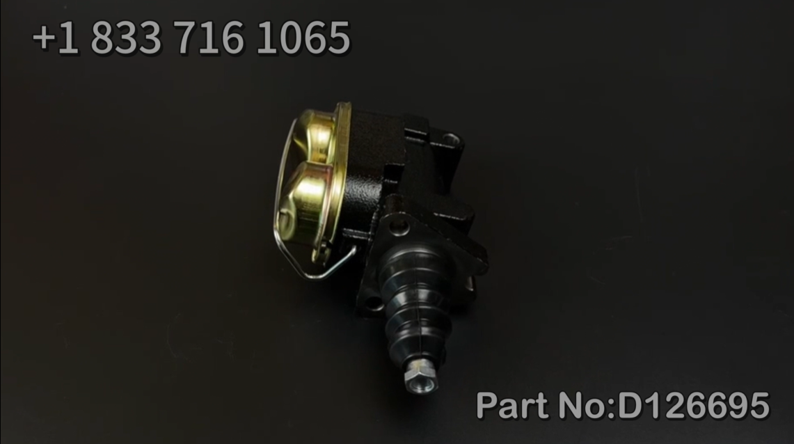 Brake Master Cylinder D126695 for CASE Backhoe Loader 480D 480LL 580D 580E 580G 584D 584E 585D 585E 586D 586E