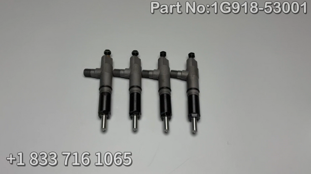 4 Piece Fuel Injector 1G918-53001 1G918-53003 1G91853000 For Kubota Engine V2203