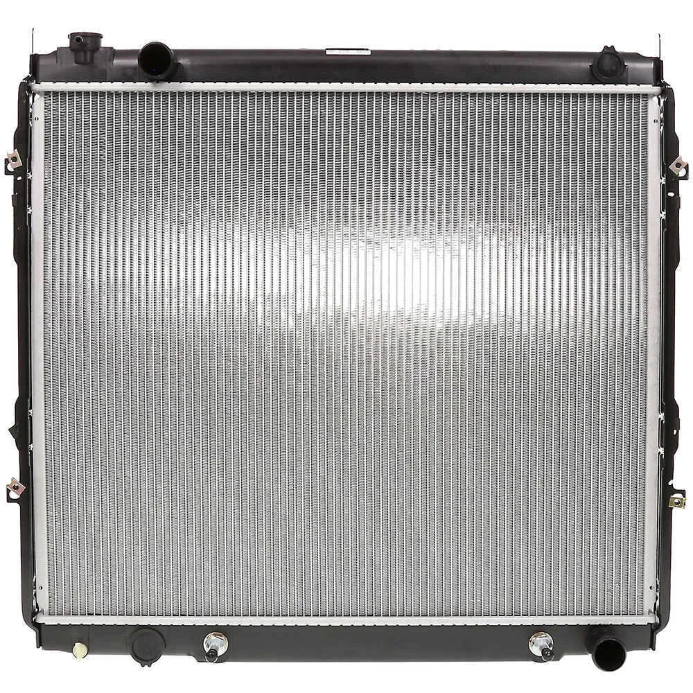 Radiator 221 - 0518 16400 - 0F030 for Toyota Sequoia Tundra 2UZFE 4.7L V8 2001 - 2007 - Fab Heavy Parts
