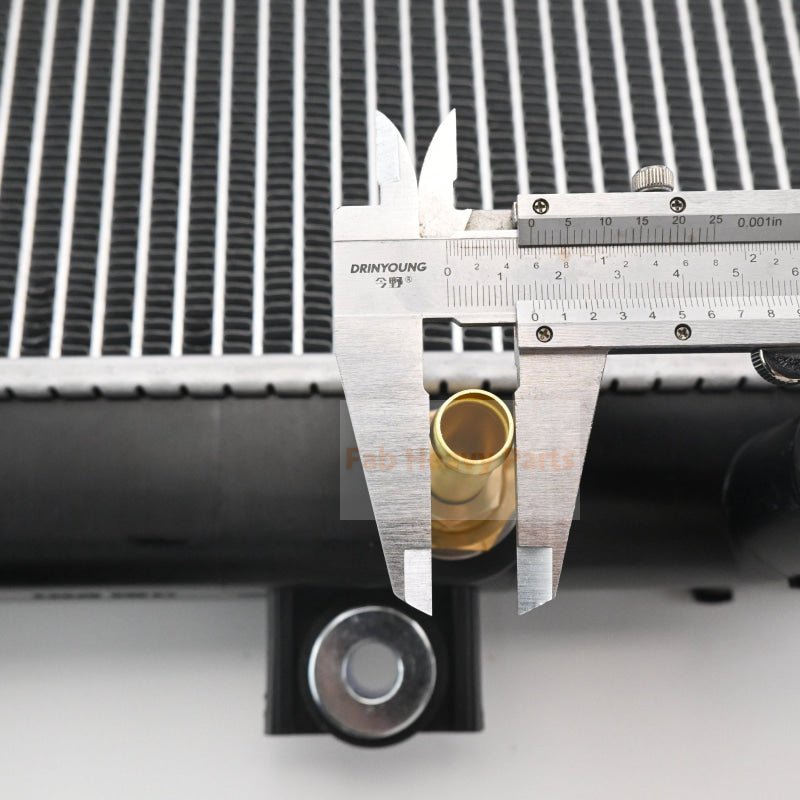 Radiator 3EA - 04 - 41710 for Komatsu Forklift FG09 - 21 - M FG09L - 18L - 20 FG10 - 18 - 20 FG30 - 16 FG30 - 17 - M FG30 - 17 - W FG10 - 18 - 20 - EL - Fab Heavy Parts