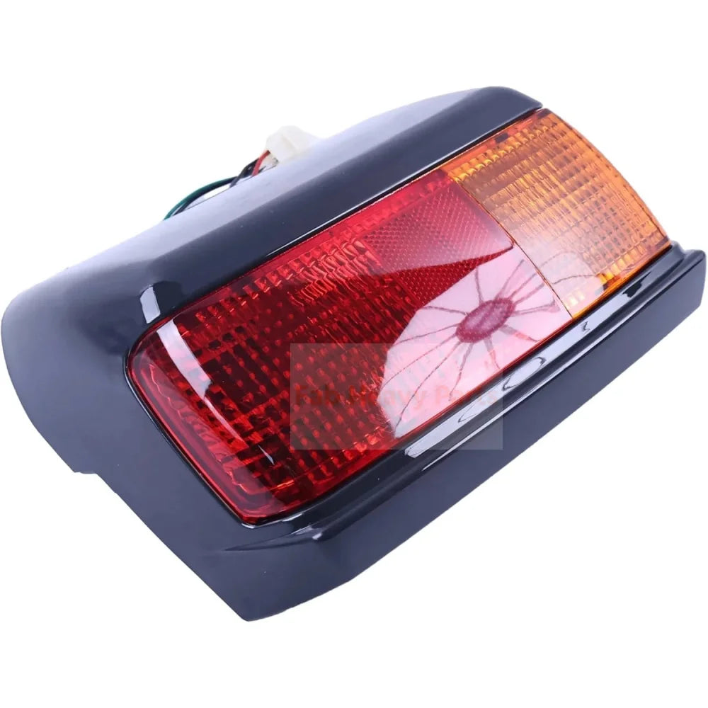 RH baklykt TC629-30060 Passer til Kubota traktor L2501D L3200DT L3301DT L3302 L3800F L4802DT