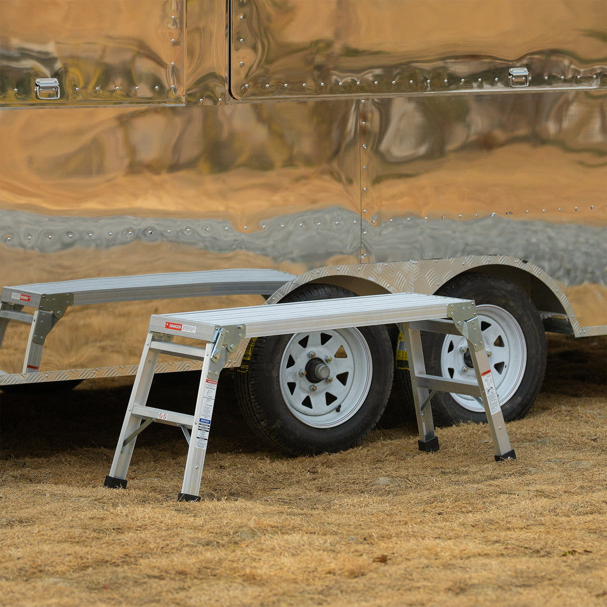 Work Platform Aluminum Portable Bench Folding Ladder ANSI Capacity 225 LBS 40" - Grey - Fab Heavy Parts