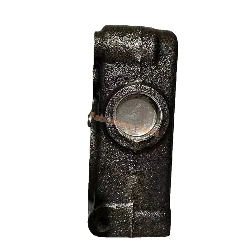 Bare Cylinder Head for Kubota Engine D600 Tractor G5200 Steiner 420 220 Cub Cadet 1572 882 Mower Steiner MP-49 Mowpacker 720 Aftermarket Replacement For Bobcat turf