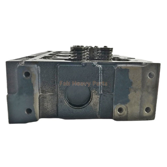 Nouvelle culasse complète 16429-0304 avec vanne pour le moteur Kubota V2203