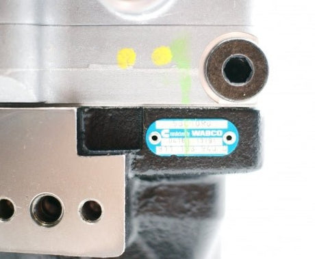 Fits Cummins Engine ISD4.5 G5.9 ISF3.8 B4.5 FORD CARGO C1317e C1517e C1717e C2428e Air Brake Compressor 3991521 - Fab Heavy Parts