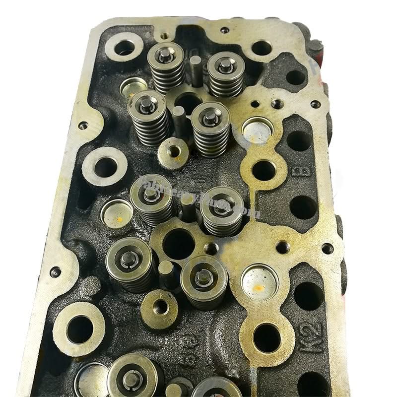 Kubota V2607 V2607-DI-T V2607-T Engine Cylinder Head Assembly Complete - Fab Heavy Parts